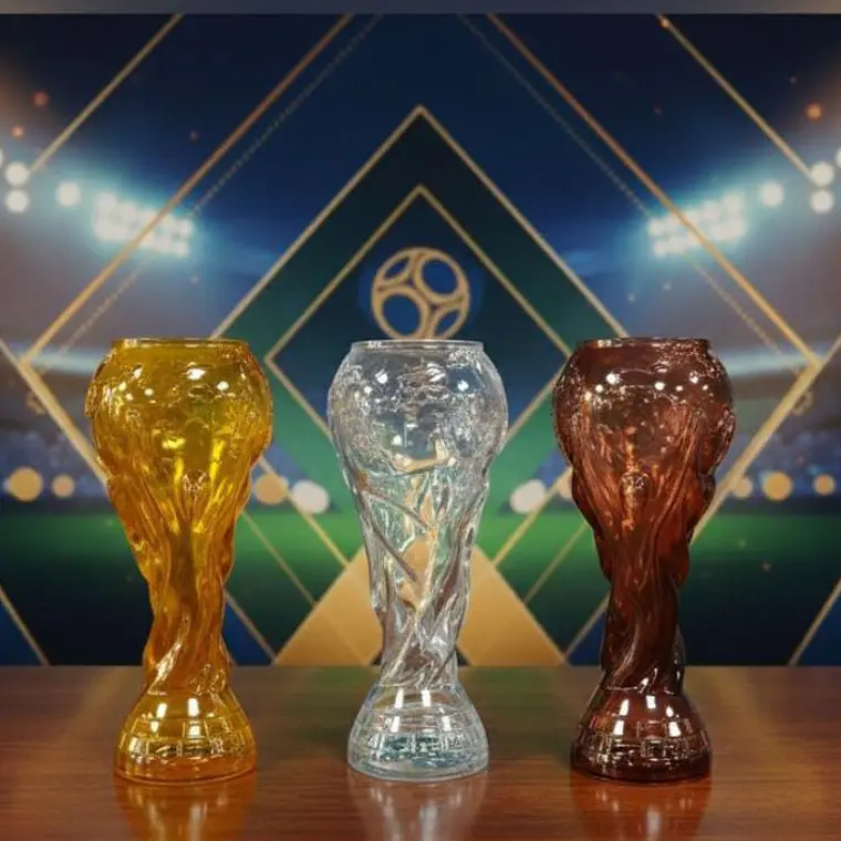 COPA DE PLÁSTICO TRANSPARENTE DEL MUNDIAL DE 900 ML🏆 1