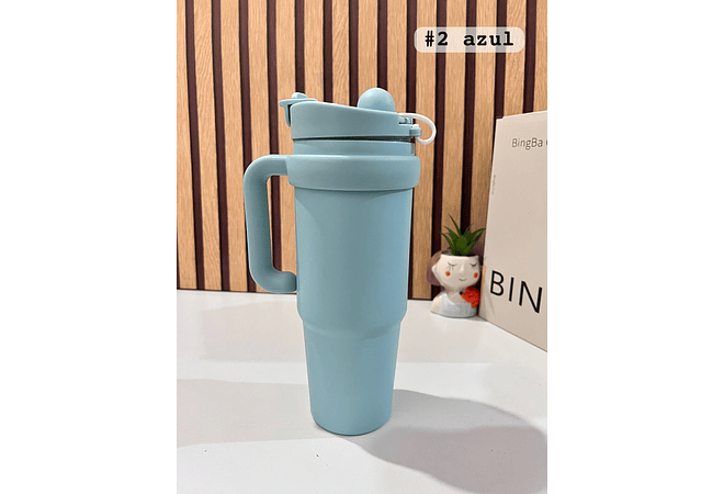 VASO TÉRMICO DE 900ML CON AGARRADERA COLORES MATE MOD# KTA-62