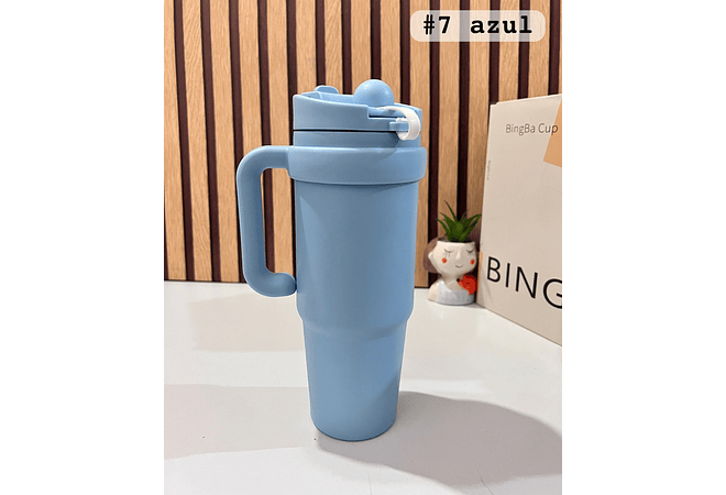 VASO TÉRMICO DE 900ML CON AGARRADERA COLORES MATE MOD# KTA-62