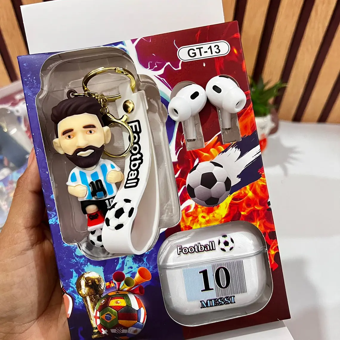 ESTUCHE CON AUDÍFONOS Y LLAVERO JUGADOR DE FUTBOL MUNDIAL MOD# FR-9514🎧🎶 4