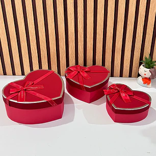 JUEGO DE CAJAS TRÍO DISELO CORAZÓN CON MOÑO MOD #MYLH-16149