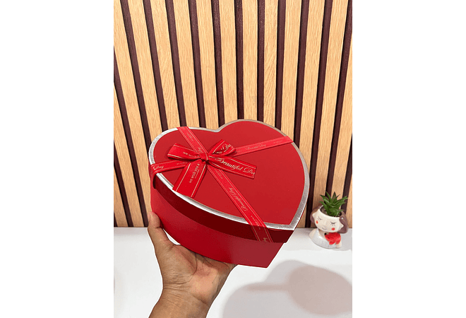 JUEGO DE CAJAS TRÍO DISELO CORAZÓN CON MOÑO MOD #MYLH-16149