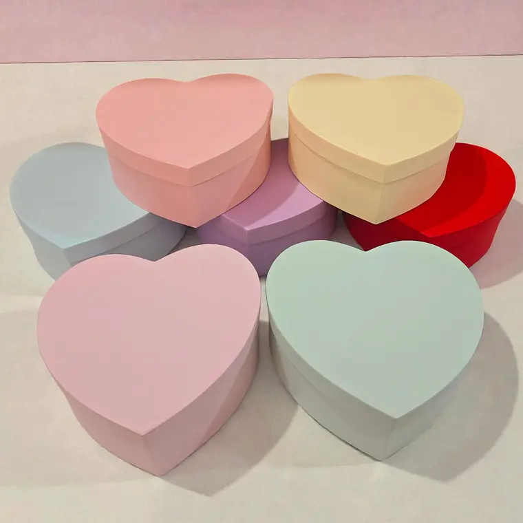 SET DE 3 CAJAS EN FORMA DE CORAZÓN PARA REGALO COLORES LISOS MOD# MYLH-16143🎁🎉 5