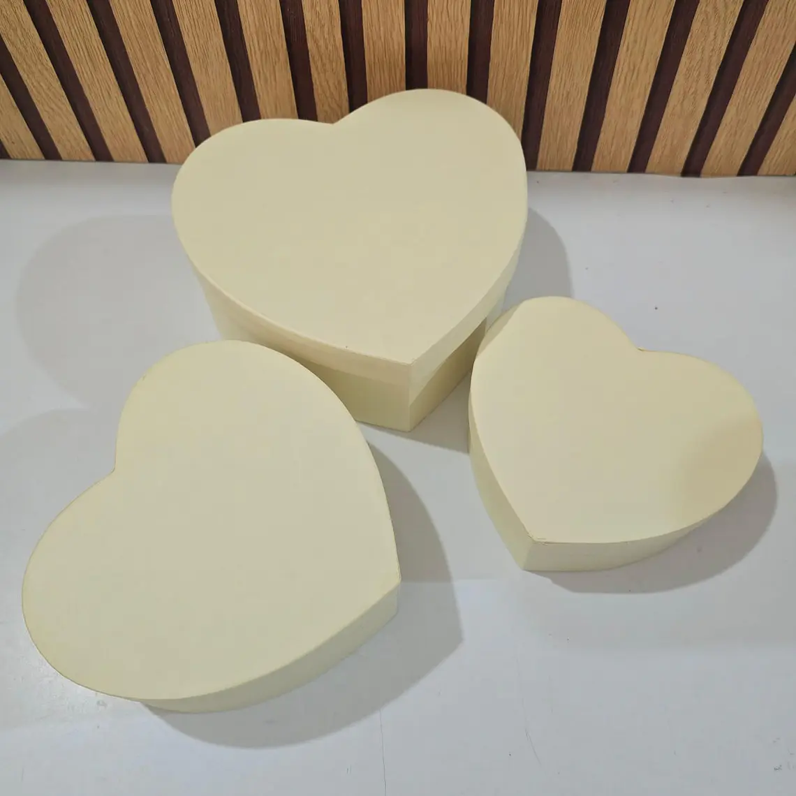 SET DE 3 CAJAS EN FORMA DE CORAZÓN PARA REGALO COLORES LISOS MOD# MYLH-16143🎁🎉 8