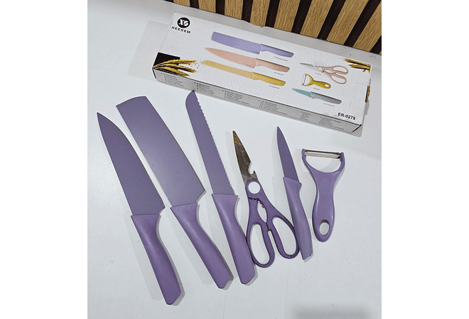 SET DE CUCHILLOS + TIJERAS + PELADOR COLORES LISOS(Cajita pequeña)MOD# ER-0278 🍴