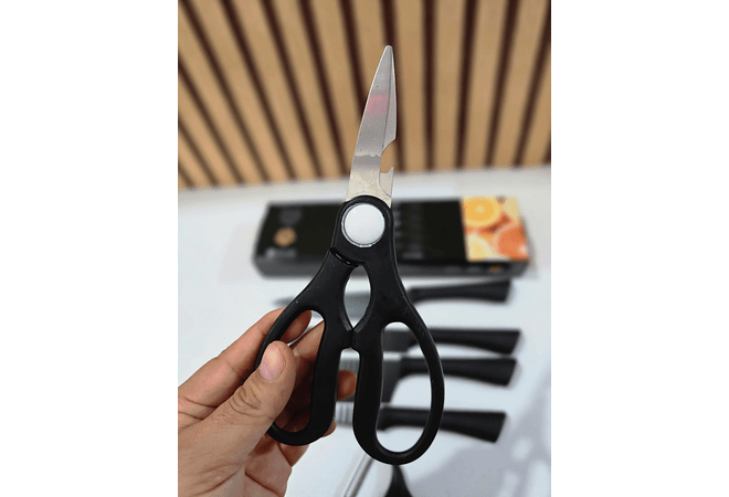 SET DE CUCHILLOS + TIJERAS + PELADOR (NEGROS) Cajita negra MOD# ER-0238A 🥒🥭