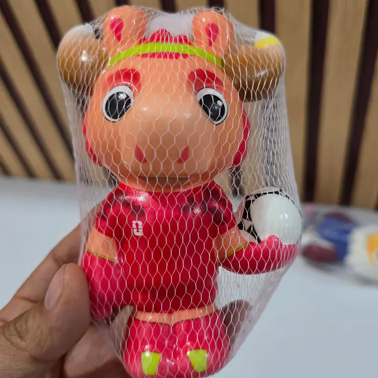 SQUISHY/MASCOTAS DEL MUNDIAL (AL AZAR) 4