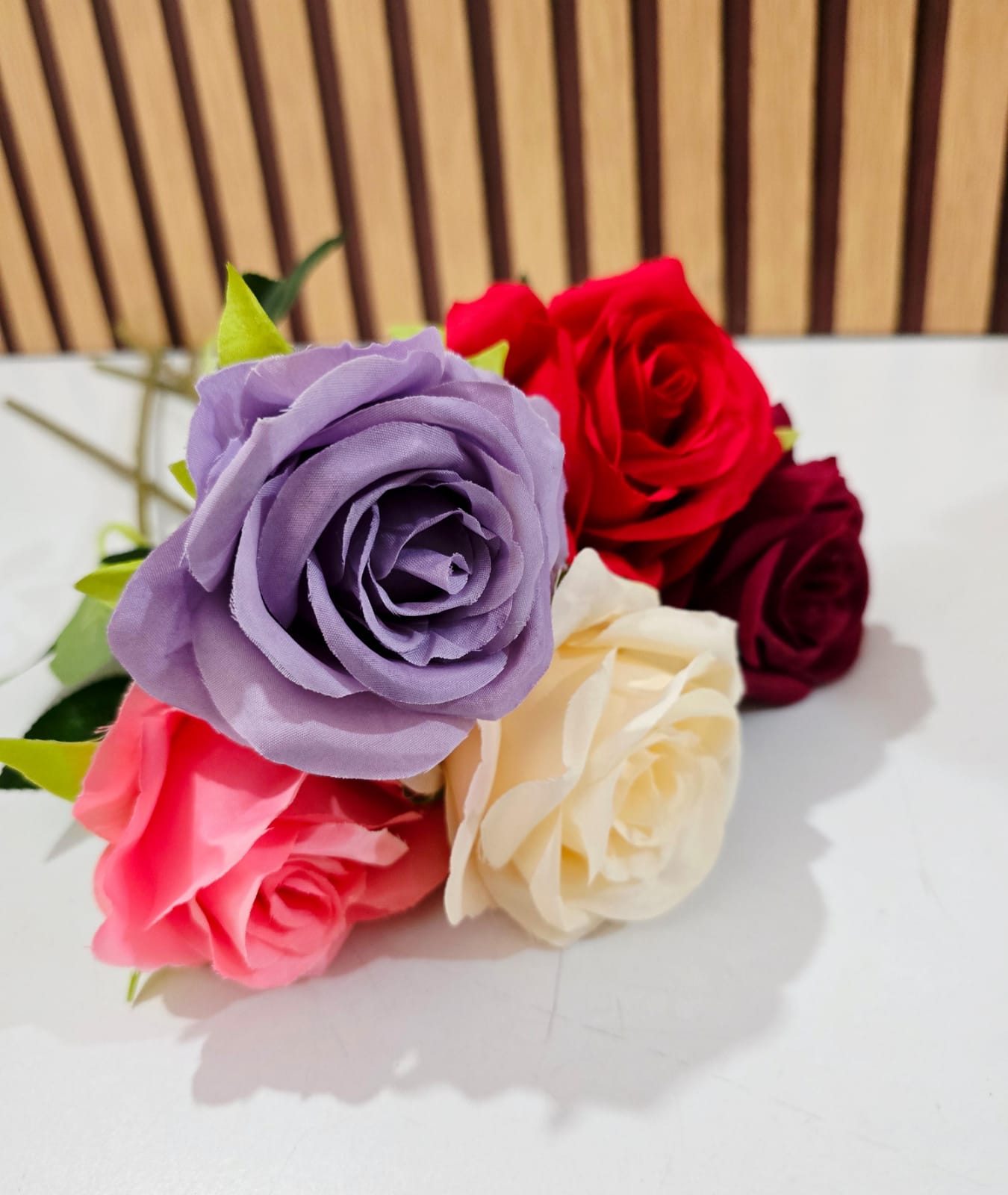 UNA ROSA ARTIFICIAL VARIOS COLORES 🌹💐