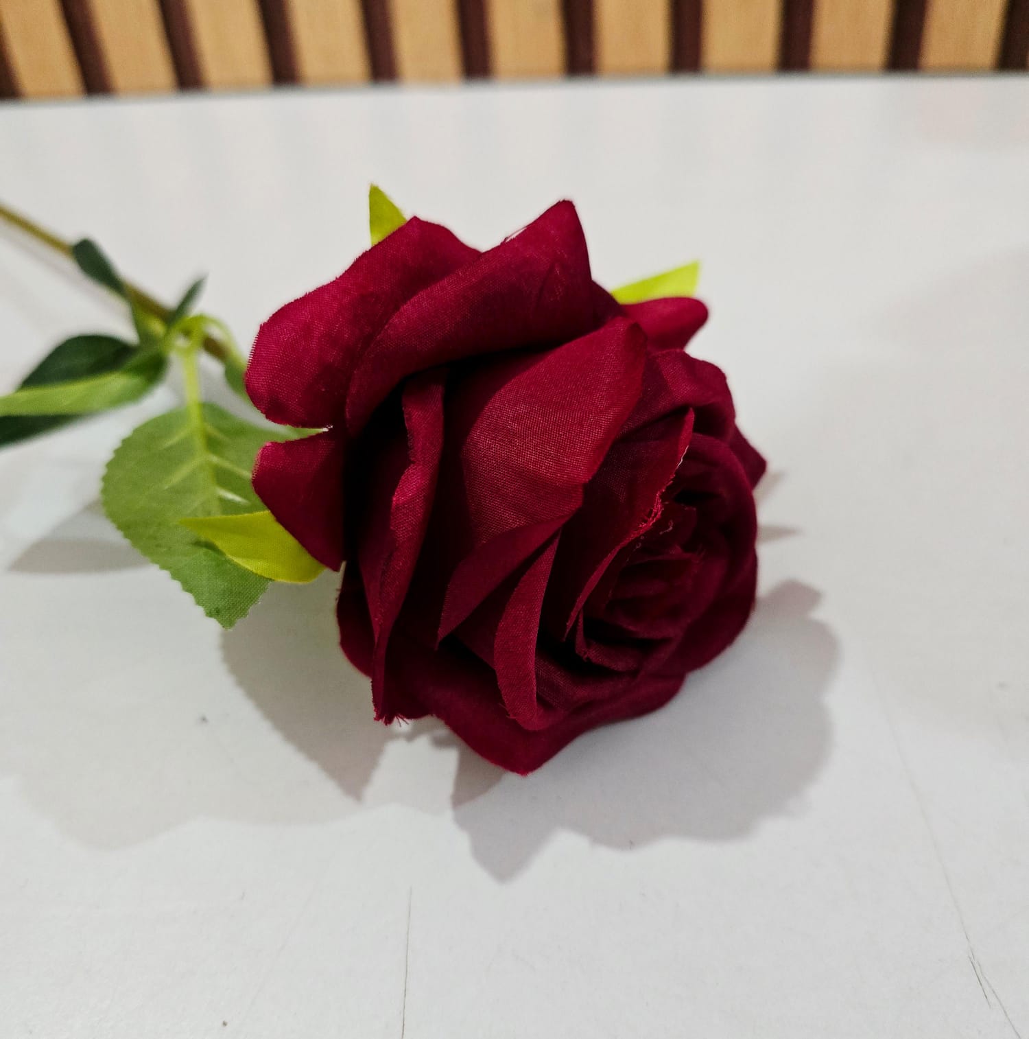 UNA ROSA ARTIFICIAL VARIOS COLORES 🌹💐