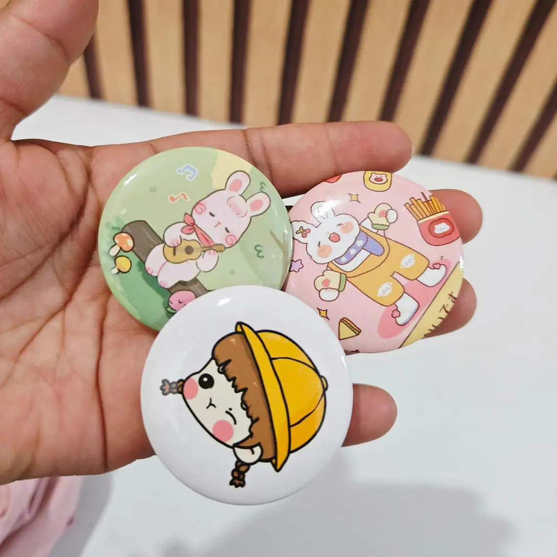 MOCHILA JUVENIL KAWAII CON PINES Y LLAVERO OSITO MOD# 637 (AGREGAR 3 PINES) 8
