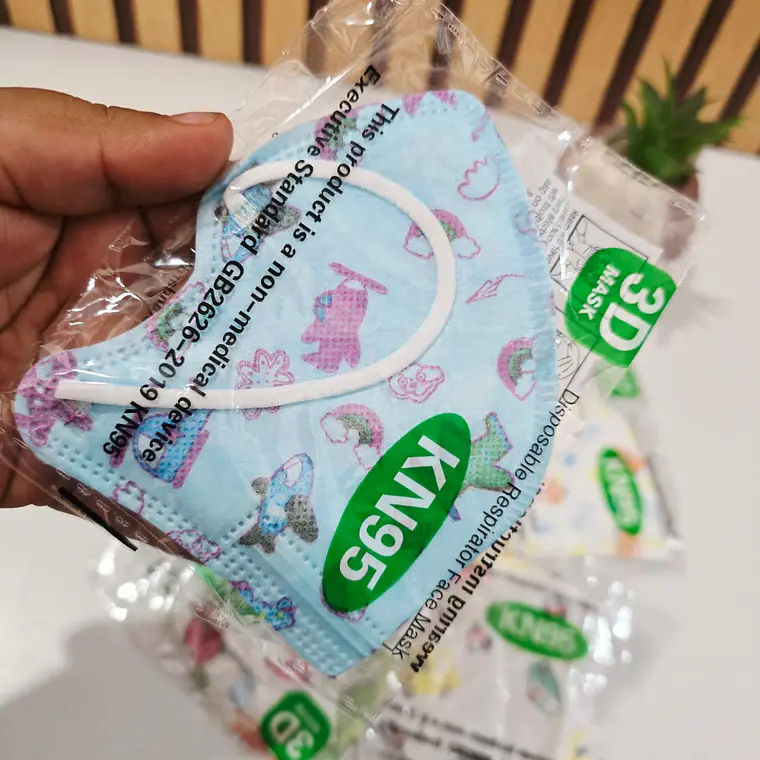 PAQ DE 2 CAJITAS CON 10 CUBREBOCAS INFANTIL ESTAMPADOS  KN95 3
