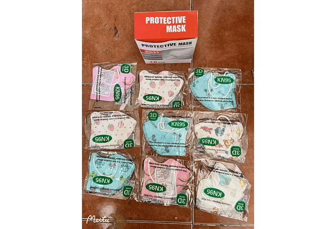 PAQ DE 2 CAJITAS CON 10 CUBREBOCAS INFANTIL ESTAMPADOS  KN95