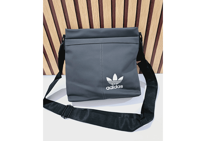 BOLSA ADIDAS PARA CABALLERO MOD# BL2305
