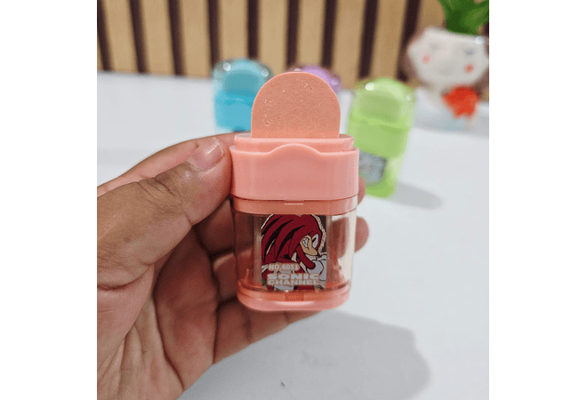 SACAPUNTAS/BORRADOR COLORES AL AZAR MOD# 6051