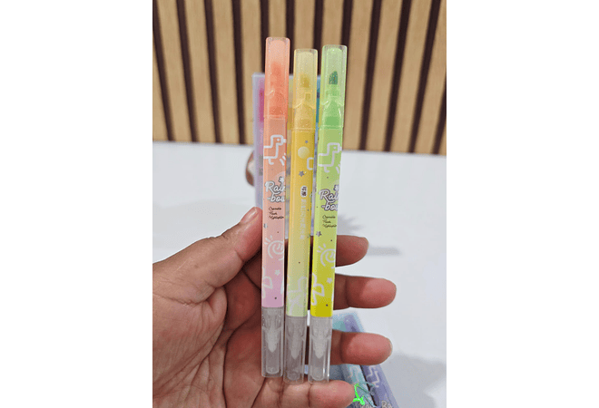 CAJITA CON 6 RESALTADORES CON BORRADOR(RAINBOW) MOD# 985