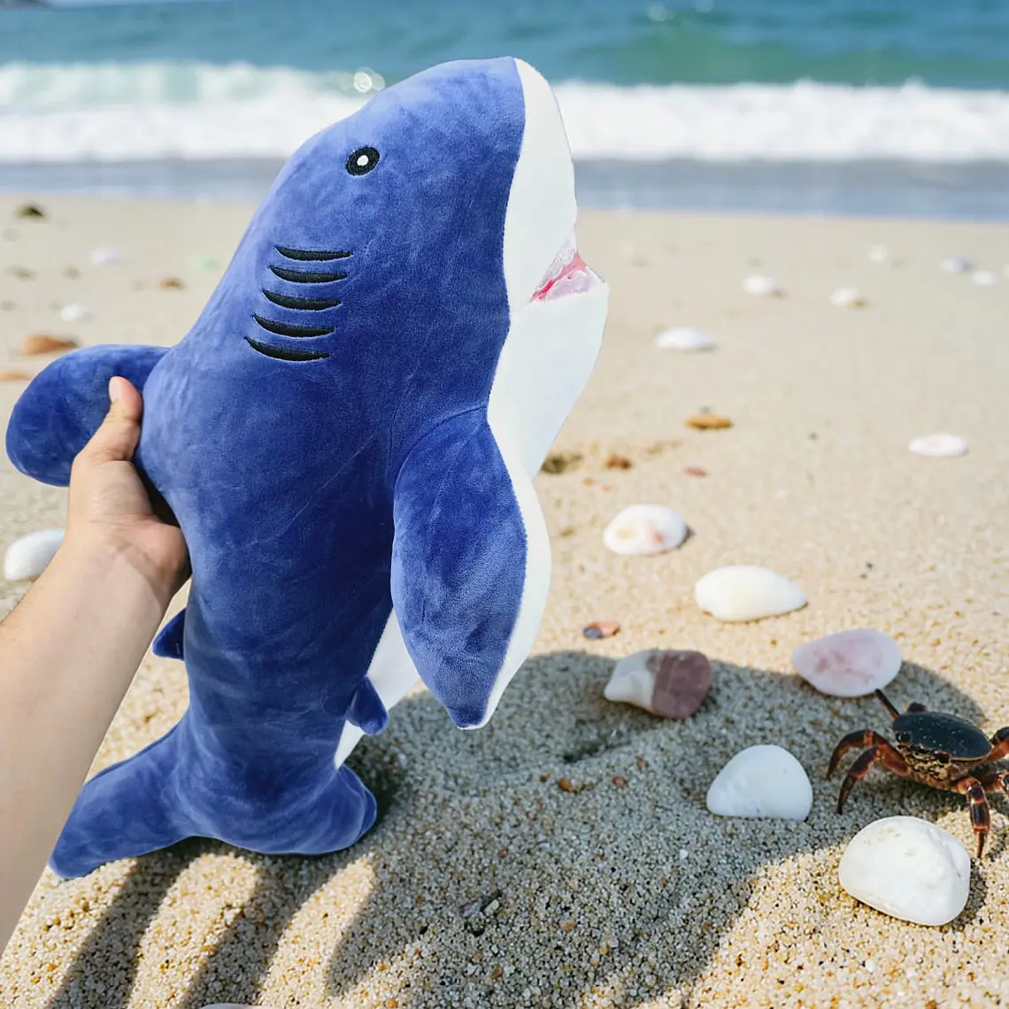 PELUCHE TIBURÓN MOD#K073 4