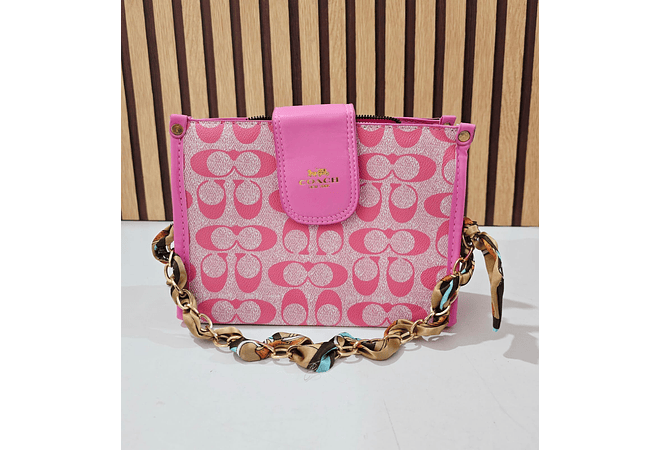 BOLSA COACH CON COLGANTE, CORREA Y CADENA MOD #115