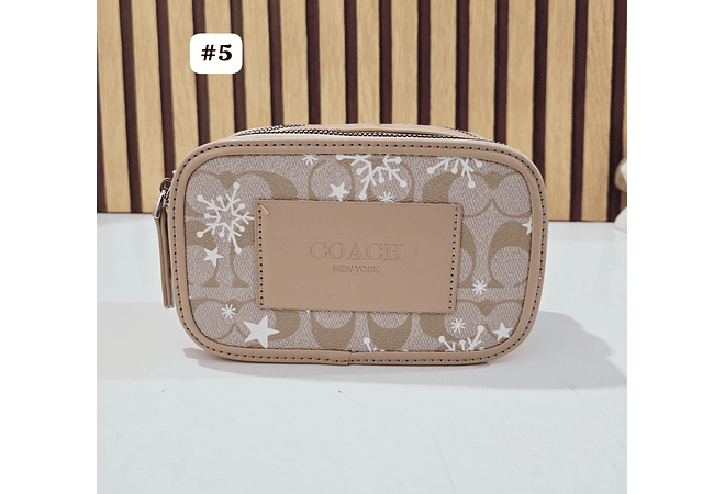 💋🍒 CROSS BODY IMITACIÓN COACH CON CORREA 💋🍒