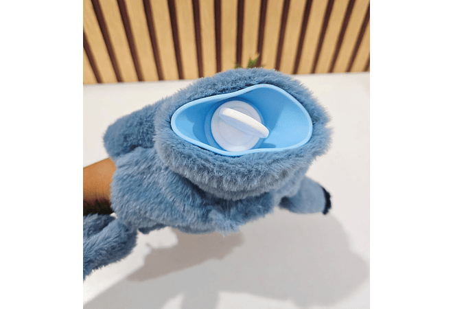💙🍩BOLSA PARA AGUA CALIENTE CON FUNDA DE PELUCHE STITCH/DONA PARA ALIVIAR DOLORES Y MOLESTIAS MOD# PVC