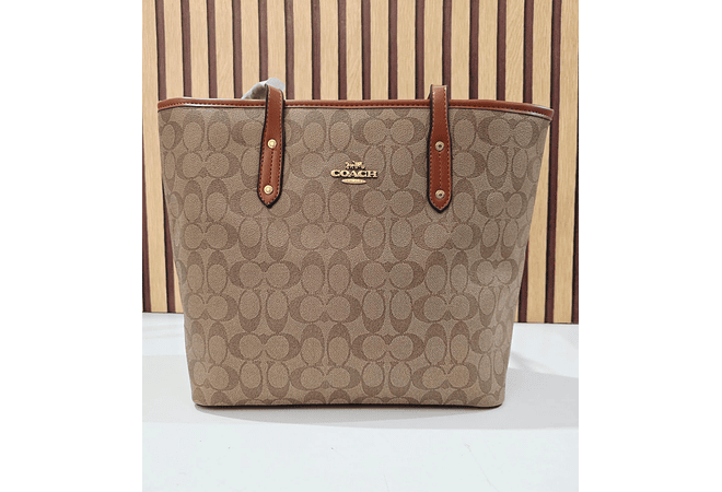 👜🍒BOLSO GRANDE DE MANO IMITACIÓN COACH MOD# LCC-241   👜🍒