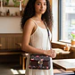 CROSS BODY COACH (BROCHE C) MOD# YDBL089 - Miniatura 12