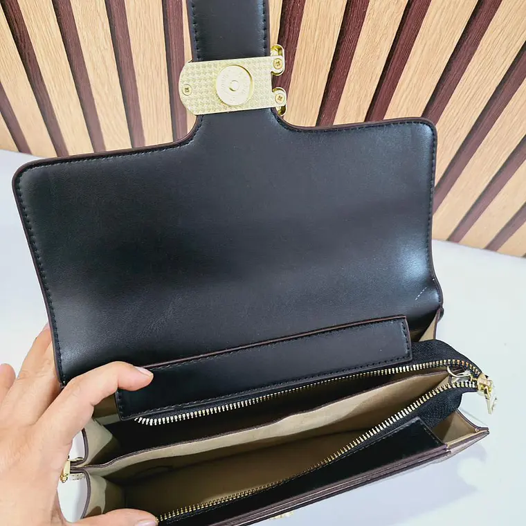 CROSS BODY COACH (BROCHE C) MOD# YDBL089 13