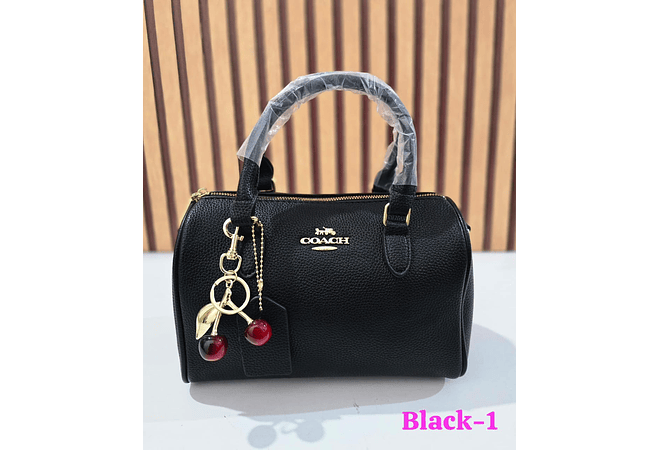 BOLSO DE MANO  IMITACIÓN COACH CON LLAVERO MOD# YDBL074