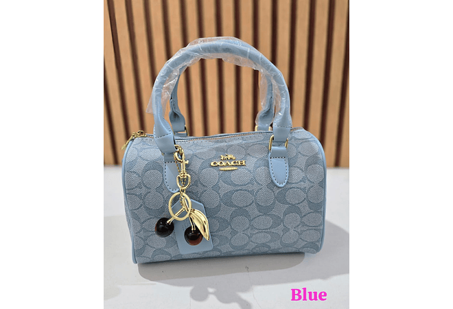 BOLSO DE MANO  IMITACIÓN COACH CON LLAVERO MOD# YDBL074