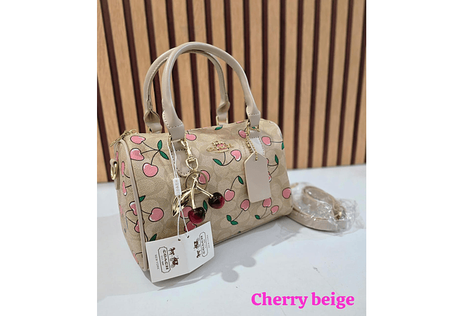 BOLSO DE MANO  IMITACIÓN COACH CON LLAVERO MOD# YDBL074