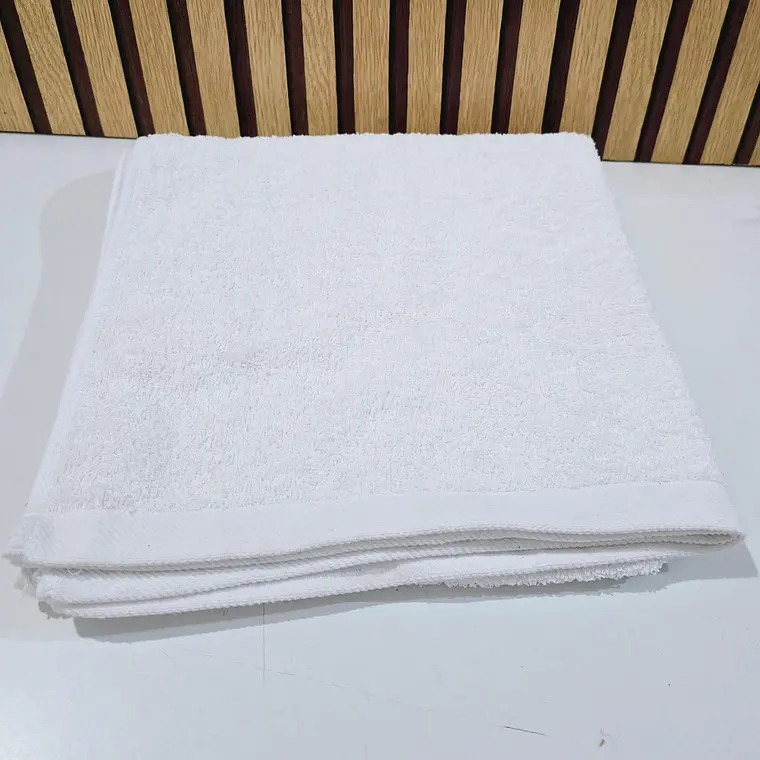 TOALLA 70x140CM BLANCA HOTELERA PARA BAÑO MOD# T-30749  🤍 3