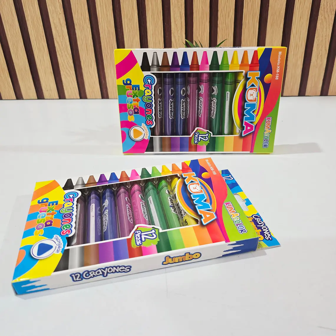 CAJITA CON 12 CRAYOLAS JIMBO MOD# KM-188🖍️ 4