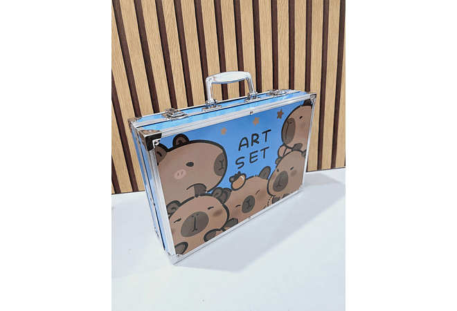 🫟🎨ESTUCHE CON KIT DE DIBUJO PROFESIONAL DE PINTURAS(CAPIBARA O STITCH) MOD# PL145🧩