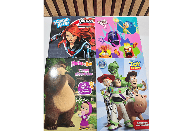 PAQ DE 3 LIBROS PARA COLOREAR VARIOS PERSONAJES DE NIÑA Y NIÑO(AL AZAR)🖍️