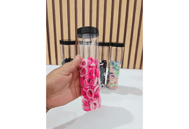 1 BOTECITO/TAPA NEGRA CON 100 DONITAS DE COLORES MOD# WNF0002