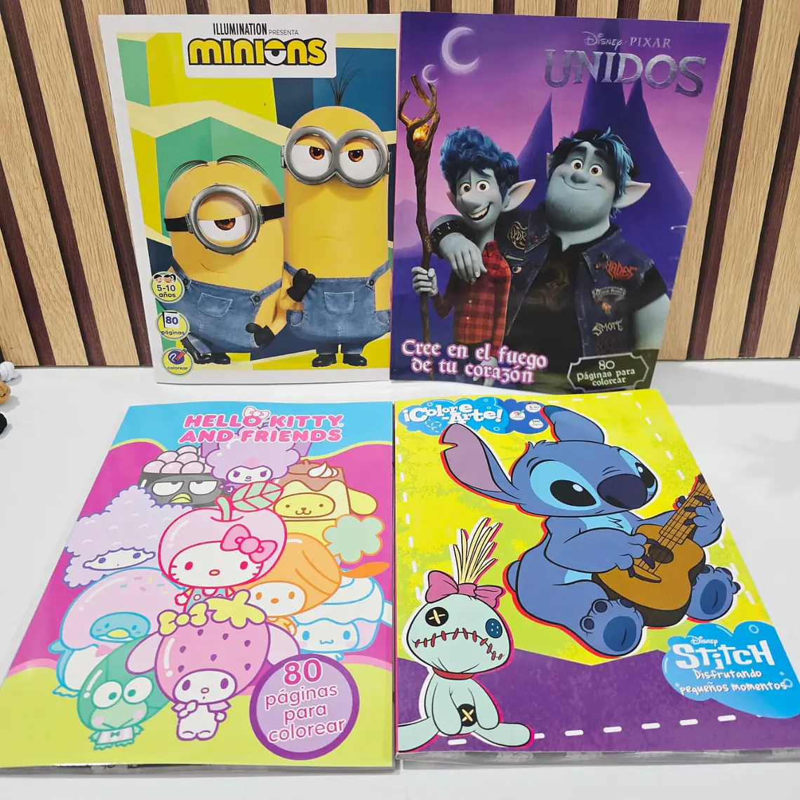 1 LIBRO PARA COLOREAR CON 80 PÁG DIFERENTES PERSONAJES 1