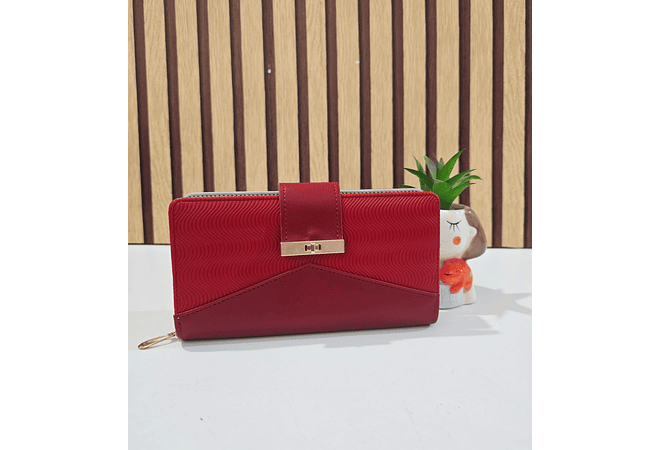 CARTERA PARA DAMA CON CIERRE Y BROCHE MOD# WGT5-117