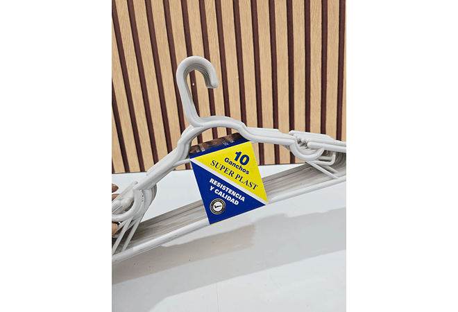 PAQ DE 10 GANCHOS DE COLORES PARA ROPA/ADULTO