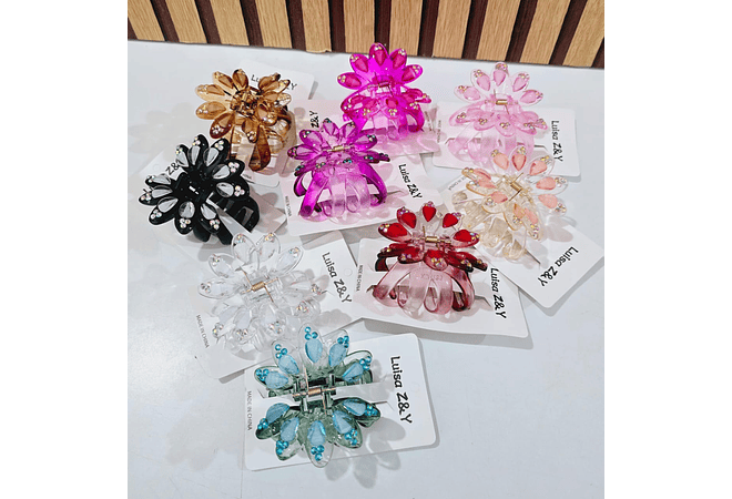 DOCENA DE PINZAS (FLOR) MOD# EV-55