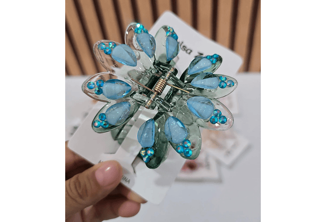 DOCENA DE PINZAS (FLOR) MOD# EV-55