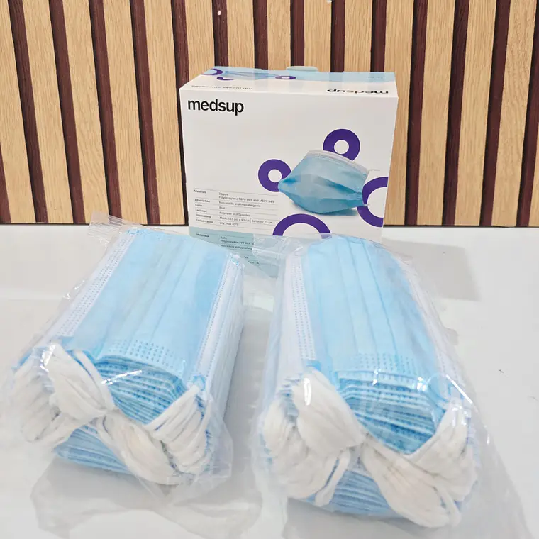 CAJITA CON 100 CUBREBOCAS INFANTIL AZUL MOD# MPE-100 2