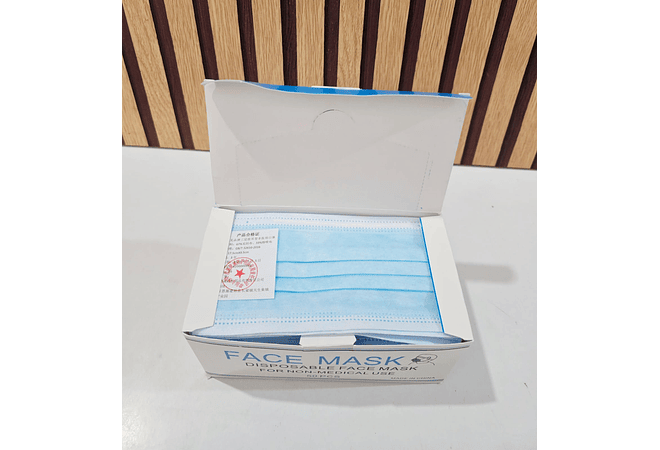CAJITA CON 50 CUBREBOCAS AZULES PARA ADULTO MOD# 56JH17A