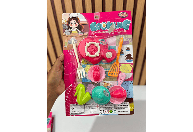 SET DE COCINITA PARA NIÑAS MOD# HP1210605