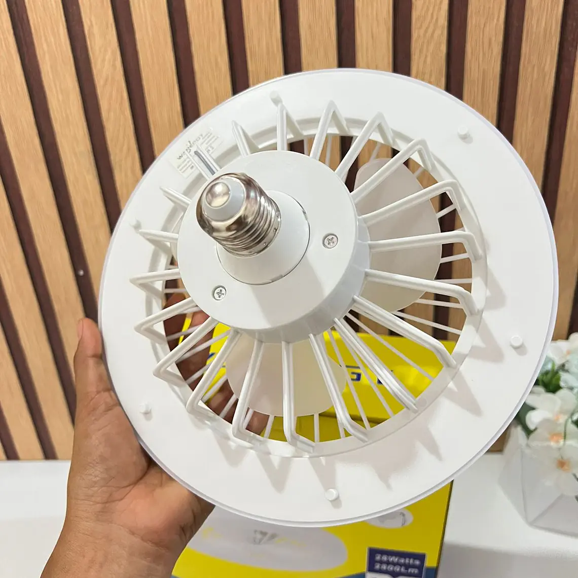 LÁMPARA VENTILADOR (LUZ BLANCA) MOD# 63016 3