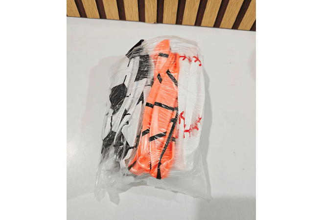 PELOTA DE HULE NARANJA Y BLANCA MOD# D-041⚽⚾ PAQ.12 PZ 