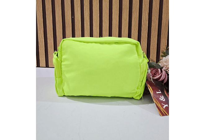 BOLSA MARICONERA PARA DAMA MOD# 10072