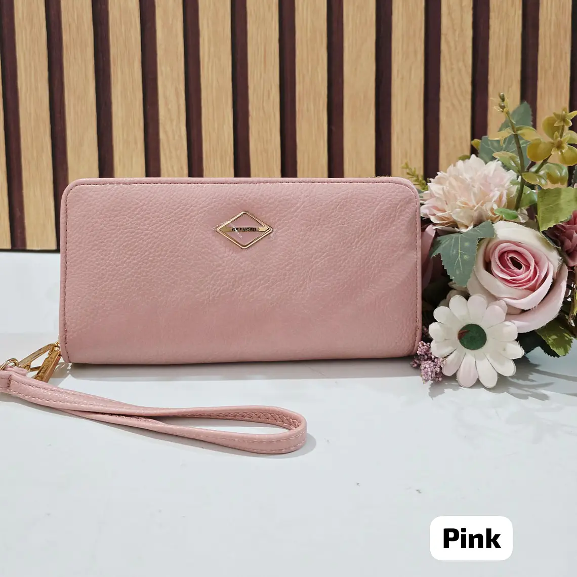 CARTERA PARA DAMA MOD# D9830 3