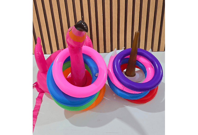 JUGUETE MINI INFLABLE CON ARITOS UNICORNIO O FLAMINGO MOD #992331