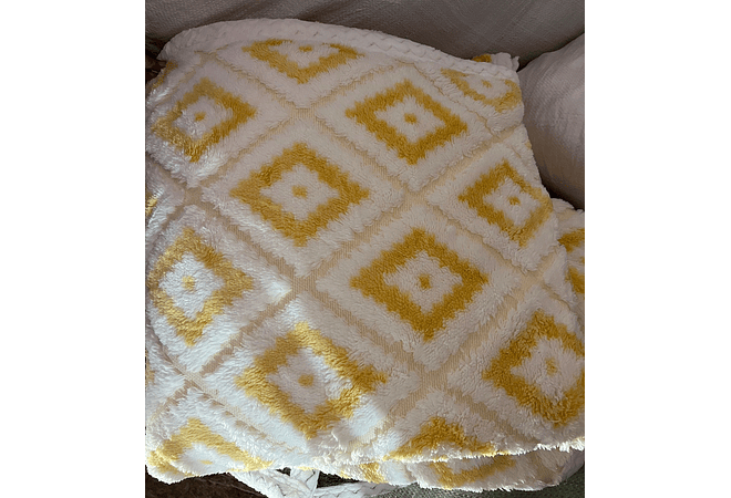 COBERTOR MATRIMONIAL 1.8 X 2M DISEÑO ROMBOS MOD# T-30606🔷(AGREGAR BOLSA)