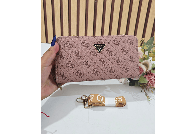 CARTERA GUESS IMITACIÓN PARA DAMA MOD#Y-255