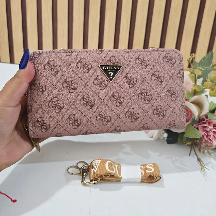 CARTERA GUESS IMITACIÓN PARA DAMA MOD#Y-255 10